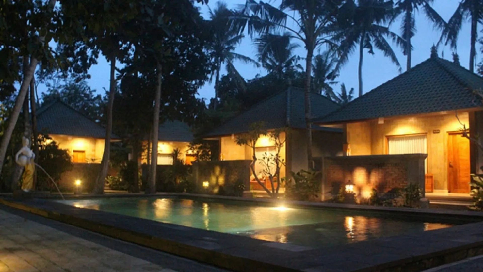 Wana Ukir Ubud 3*, Ubud (Bali)